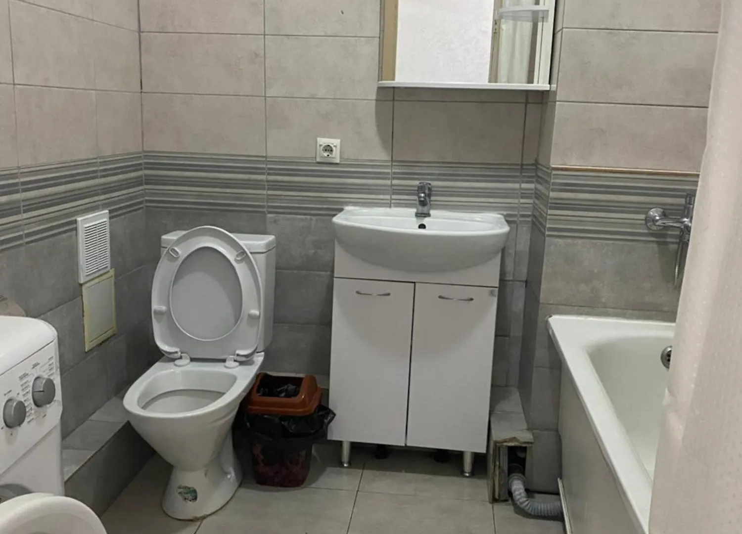 Apartment Байтерекова 111 Almaty Kazakhstan